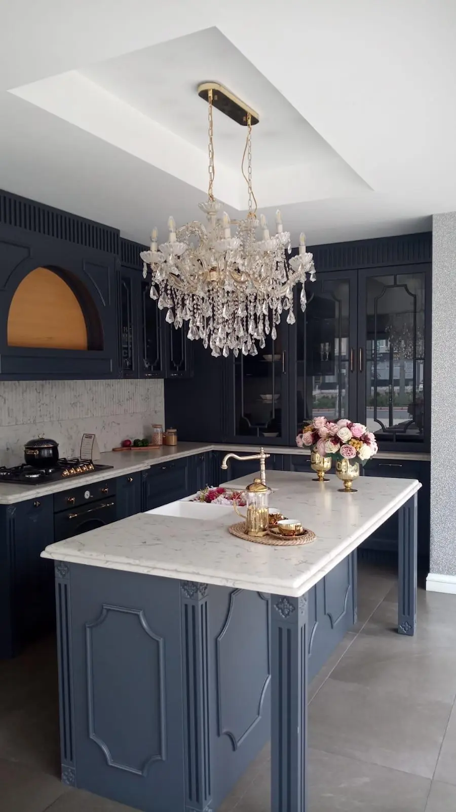 Antalya Redecor Mutfak Lüks Klasik Adalı Mutfak Tasarımı